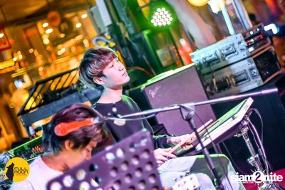Polycat at Fullmoon Terrace & Bar — photo 15