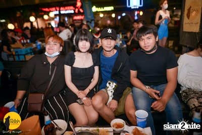 Polycat at Fullmoon Terrace & Bar — photo 28