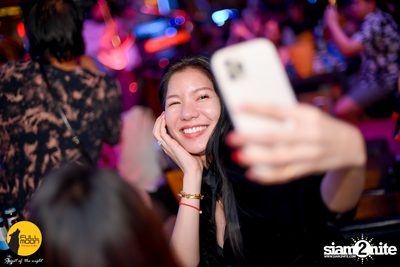 Polycat at Fullmoon Terrace & Bar — photo 43