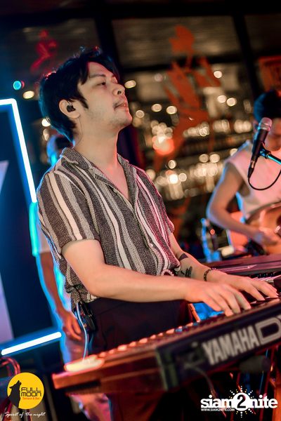Polycat at Fullmoon Terrace & Bar — photo 44