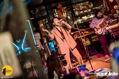 Polycat at Fullmoon Terrace & Bar — photo 45