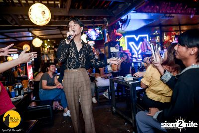 Polycat at Fullmoon Terrace & Bar — photo 84
