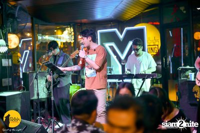 Polycat at Fullmoon Terrace & Bar — photo 110