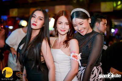 Polycat at Fullmoon Terrace & Bar — photo 112