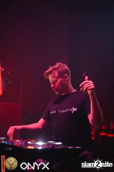 Ferry Corsten ที่ ONYX RCA — photo 38