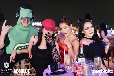 Halloween Silent Disco Party at Spectrum Lounge & Bar — photo 12