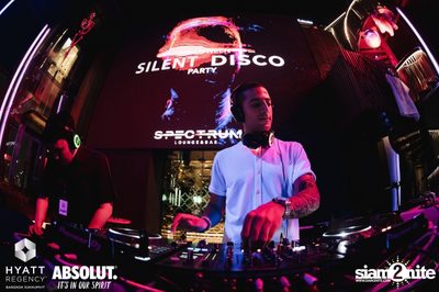 Halloween Silent Disco Party at Spectrum Lounge & Bar — photo 18