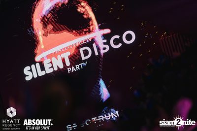 Halloween Silent Disco Party at Spectrum Lounge & Bar — photo 26