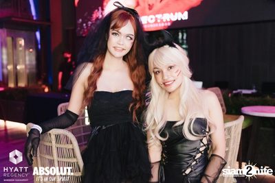 Halloween Silent Disco Party at Spectrum Lounge & Bar — photo 37