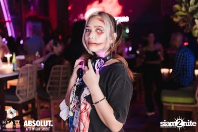 Halloween Silent Disco Party at Spectrum Lounge & Bar — photo 56