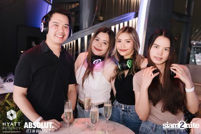 Halloween Silent Disco Party at Spectrum Lounge & Bar — photo 64