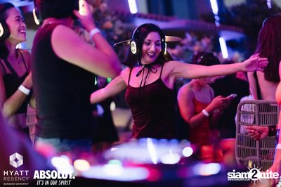 Halloween Silent Disco Party at Spectrum Lounge & Bar — photo 67