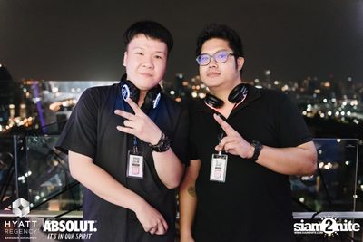 Halloween Silent Disco Party at Spectrum Lounge & Bar — photo 87