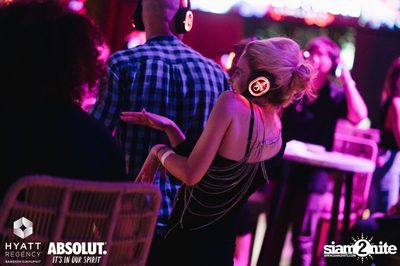Halloween Silent Disco Party at Spectrum Lounge & Bar — photo 89