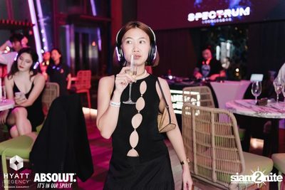 Halloween Silent Disco Party at Spectrum Lounge & Bar — photo 101