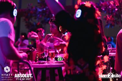 Halloween Silent Disco Party at Spectrum Lounge & Bar — photo 129