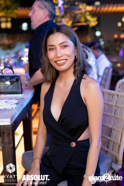 R&B Rewind Full Moon Party ที่ร้าน Spectrum Lounge & Bar  — photo 20