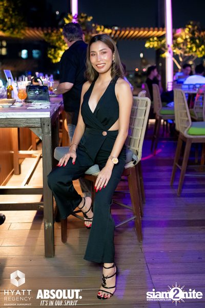 R&B Rewind Full Moon Party ที่ร้าน Spectrum Lounge & Bar  — photo 23