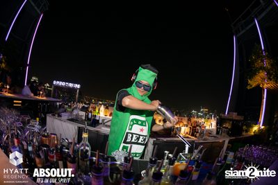 R&B Rewind Full Moon Party ที่ร้าน Spectrum Lounge & Bar  — photo 36
