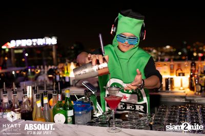 R&B Rewind Full Moon Party ที่ร้าน Spectrum Lounge & Bar  — photo 47