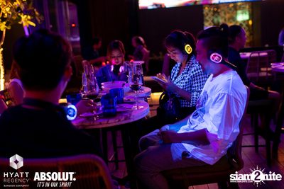 R&B Rewind Full Moon Party ที่ร้าน Spectrum Lounge & Bar  — photo 48