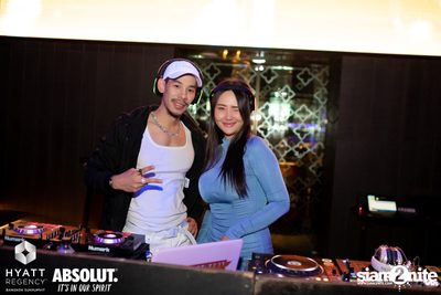 R&B Rewind Full Moon Party ที่ร้าน Spectrum Lounge & Bar  — photo 71