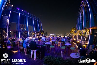 R&B Rewind Full Moon Party ที่ร้าน Spectrum Lounge & Bar  — photo 97
