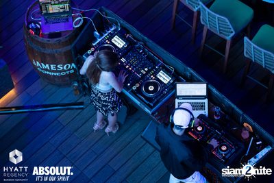R&B Rewind Full Moon Party ที่ร้าน Spectrum Lounge & Bar  — photo 106