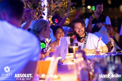 R&B Rewind Full Moon Party ที่ร้าน Spectrum Lounge & Bar  — photo 116