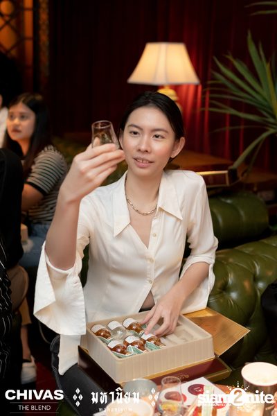Chivas the blend at Mahaniyom Cocktail Bar — photo 56