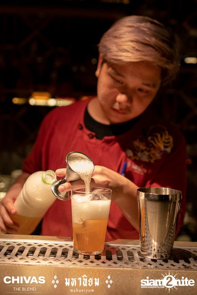 Chivas the blend at Mahaniyom Cocktail Bar — photo 152