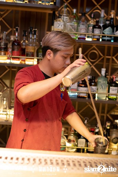 Chivas the blend at Mahaniyom Cocktail Bar — photo 176