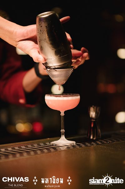Chivas the blend at Mahaniyom Cocktail Bar (Album 2) — photo 38