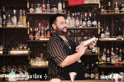 Chivas the blend at Mahaniyom Cocktail Bar (Album 2) — photo 59