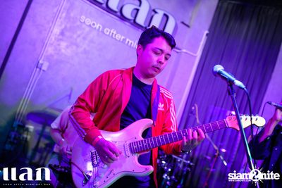 Oat Pramote Concert at Lak BKK — photo 57
