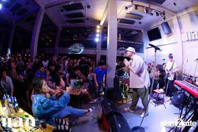Oat Pramote Concert at Lak BKK — photo 243