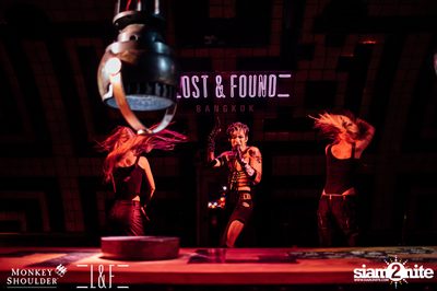 Monkey Shoulder เชิญคุณไปสนุกกับคอนเสิร์ตจาก Ton Thanasit ที่ร้าน Lost & Found Bangkok — photo 126