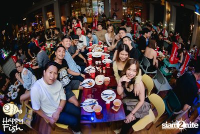 คอนเสิร์ต MUSKETEERS ที่ร้าน Happy Fish Asiatique — photo 35