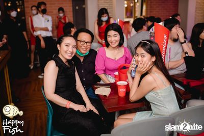 คอนเสิร์ต MUSKETEERS ที่ร้าน Happy Fish Asiatique — photo 66