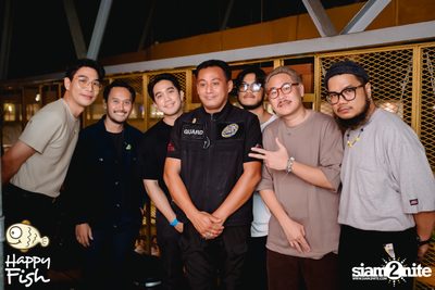 คอนเสิร์ต MUSKETEERS ที่ร้าน Happy Fish Asiatique — photo 76
