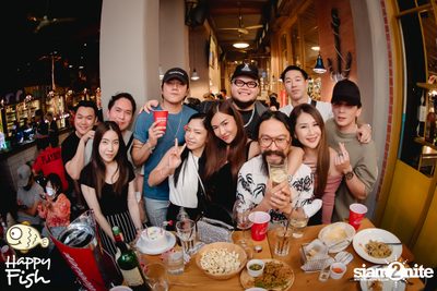 คอนเสิร์ต MUSKETEERS ที่ร้าน Happy Fish Asiatique — photo 119