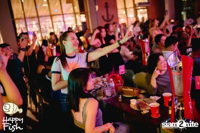 คอนเสิร์ต MUSKETEERS ที่ร้าน Happy Fish Asiatique — photo 126