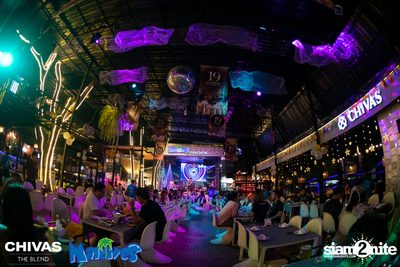 19th Anniversary with Singto Numchok + Pae MVL at Maldives — photo 3