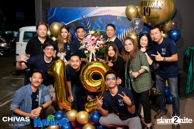 19th Anniversary with Singto Numchok + Pae MVL at Maldives — photo 5