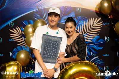 19th Anniversary with Singto Numchok + Pae MVL at Maldives — photo 54