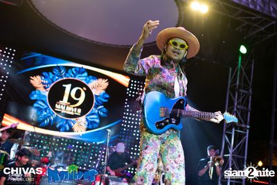 19th Anniversary with Singto Numchok + Pae MVL at Maldives — photo 73