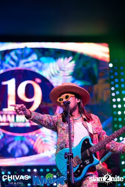 19th Anniversary with Singto Numchok + Pae MVL at Maldives — photo 77