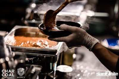 ภาพบรรยากาศงาน Bollywood OPA! Party ที่ร้าน Aesop's x Charcoal  — photo 35