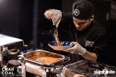 ภาพบรรยากาศงาน Bollywood OPA! Party ที่ร้าน Aesop's x Charcoal  — photo 38