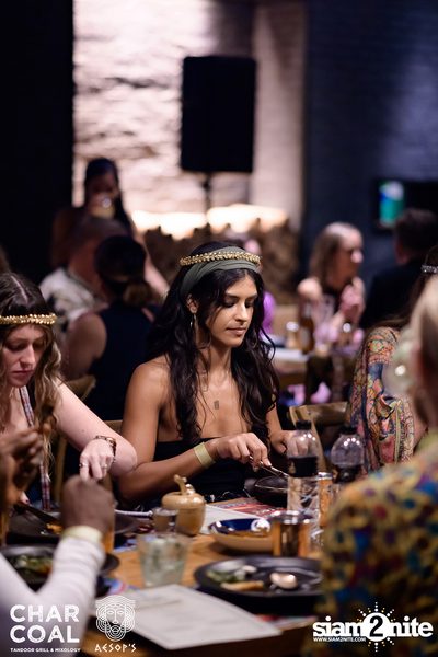 ภาพบรรยากาศงาน Bollywood OPA! Party ที่ร้าน Aesop's x Charcoal  — photo 42